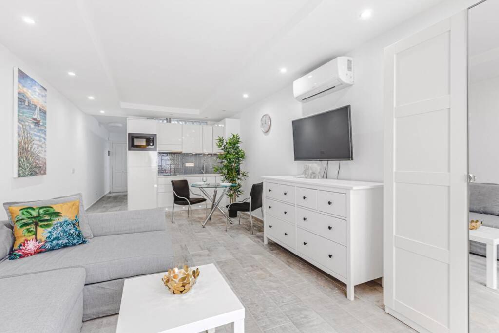 Tenerife Royal Gardens One Bedroom Apartment Playa de las Américas Buitenkant foto